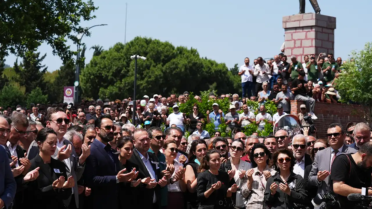 Ferdi Zeyrek Cenaze Manisa1