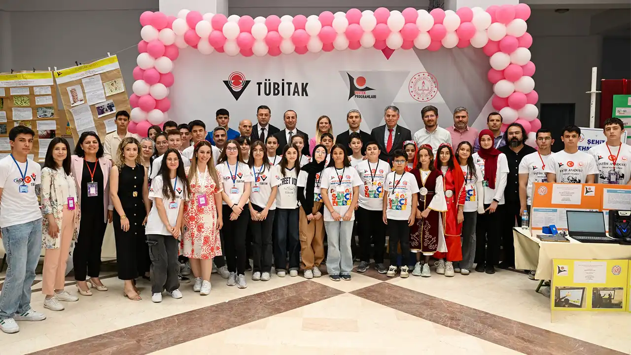 Uşak Tübitak Fuar Sergi Açılış4
