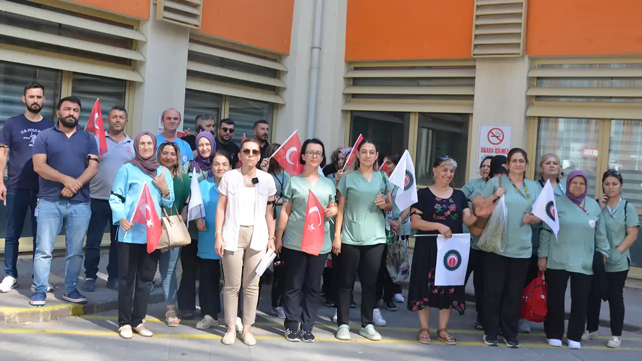 Sağlık Çalışanları Uşak Eylem3