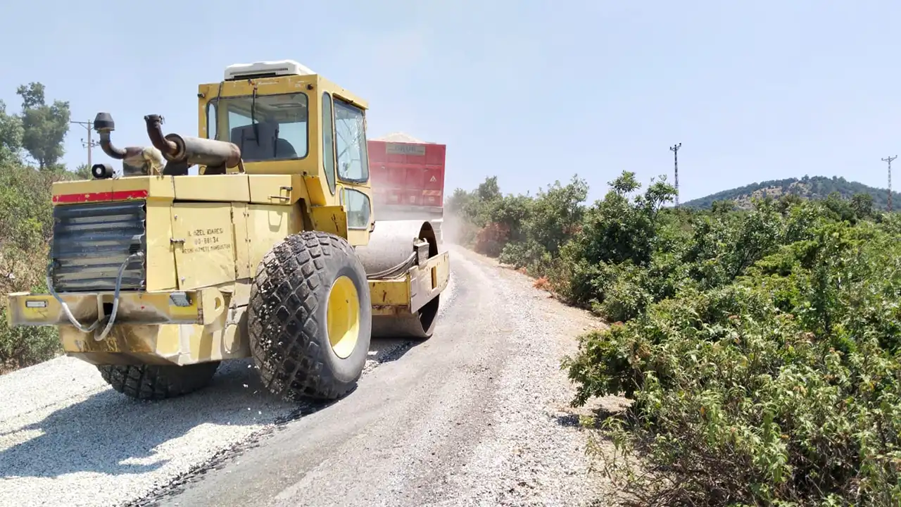 Uşak Cinoğlu Köyü Yol Asfalt2