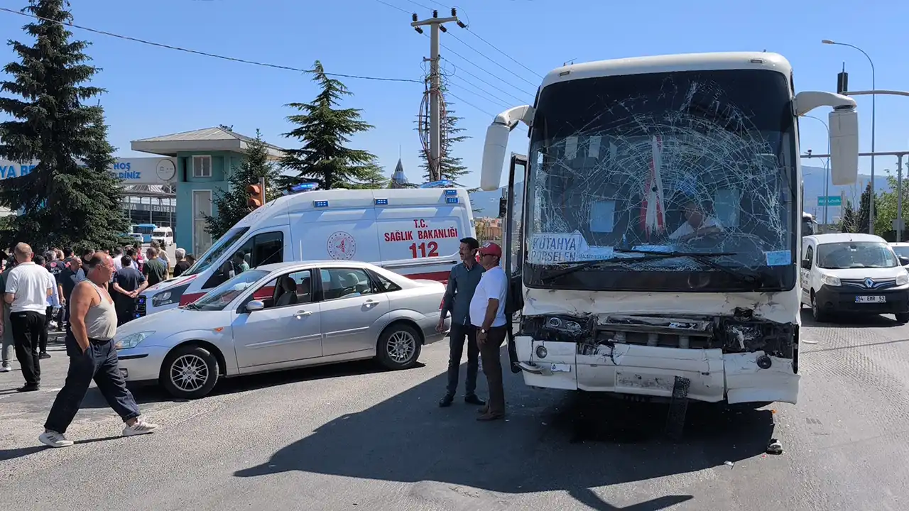 Kütahya Uşak Servis Tanker Kaza4